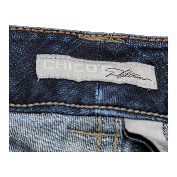 Chico's Platinum Jeans Womens Size 0Reg Dayton MR Bootcut Blue Embellished - Picture 6 of 10